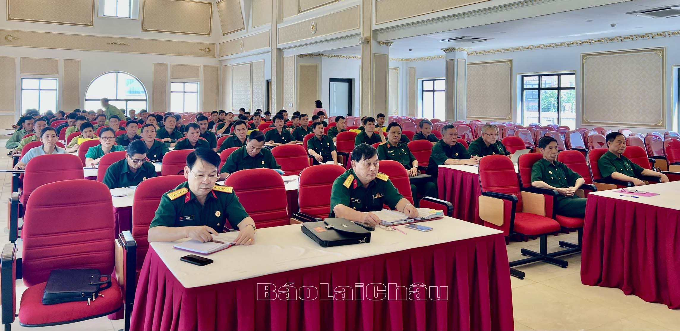 quang cảnh hội nghị
